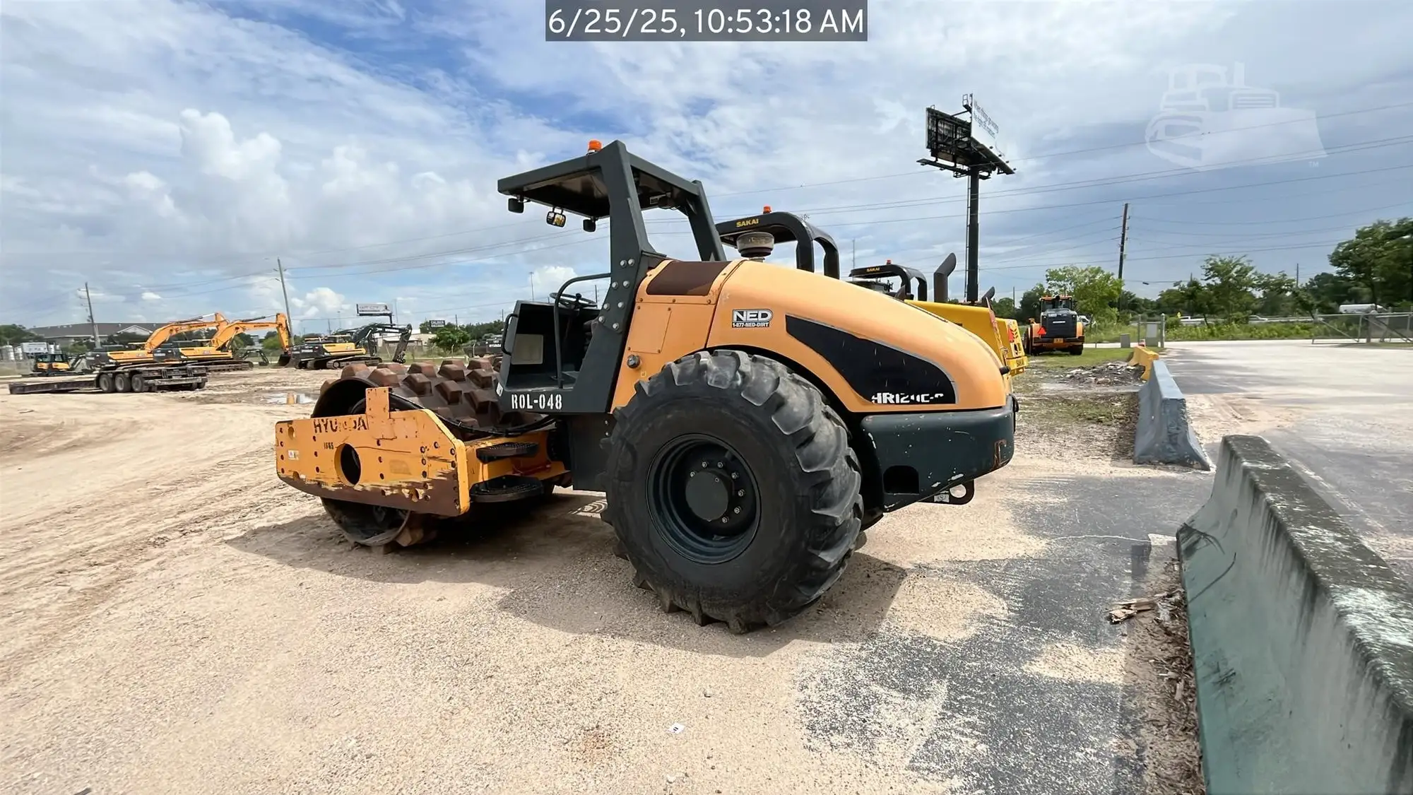 Used 2018 HYUNDAI HR120C-9 Vibratory Rollers Texas US | National Equipment Dealers #1422875