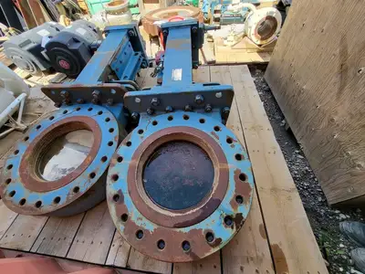 USED DEZURIK KHP