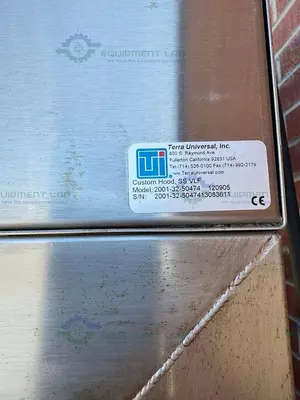 Used TERRA UNIVERSAL 2001-32-50474 STAINLESS STEEL LAMINAR FLOW HOOD 74" Fume Hoods California US | Equipment Lab #1407300