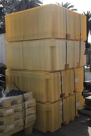 Used ULTRATECH 1158 ULTRA-IBC SPILL PALLET PLUS Stainless Steel Tanks California US | Machinery & Equipment #138436
