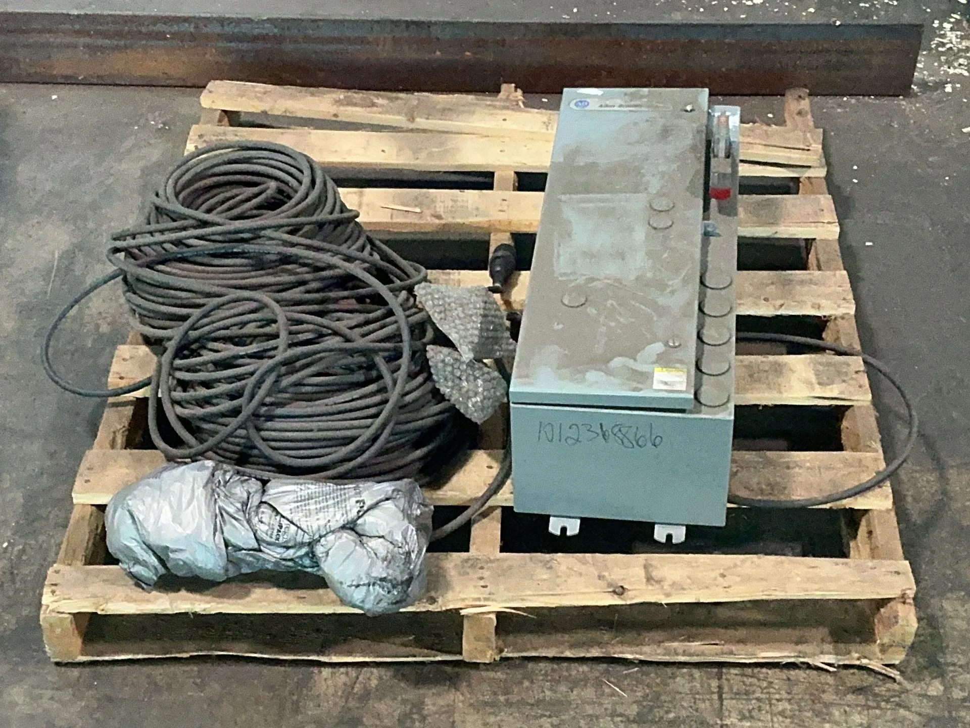 Used ALLENBRADLEY 1494GBF6N98412414 Disconnects Ohio US | HGR 24 #1272673