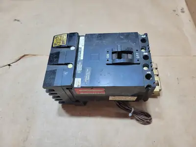 Used SQUARE D FA32100 Switchgears British Columbia CA | Lenmark #1438211