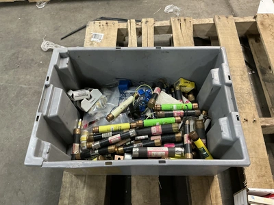Used _UNKNOWN_ _UNKNOWN_ Fuses Michigan US | Miedema Asset Management Group #1311644