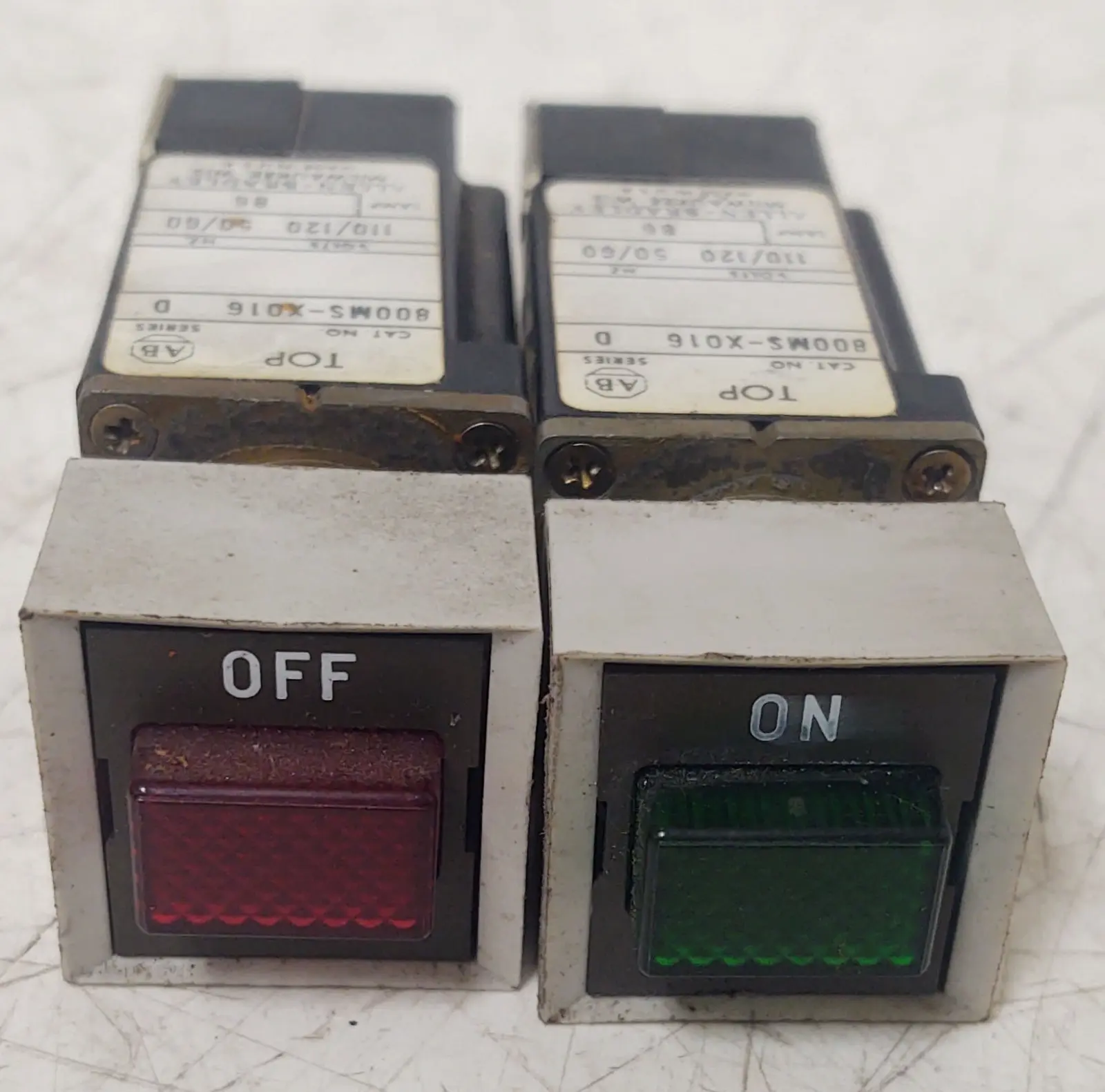 🔥 ALLEN BRADLEY 800MS-X016S ILLUMINATED GREEN & RED PUSH BUTTON 800M-XA
