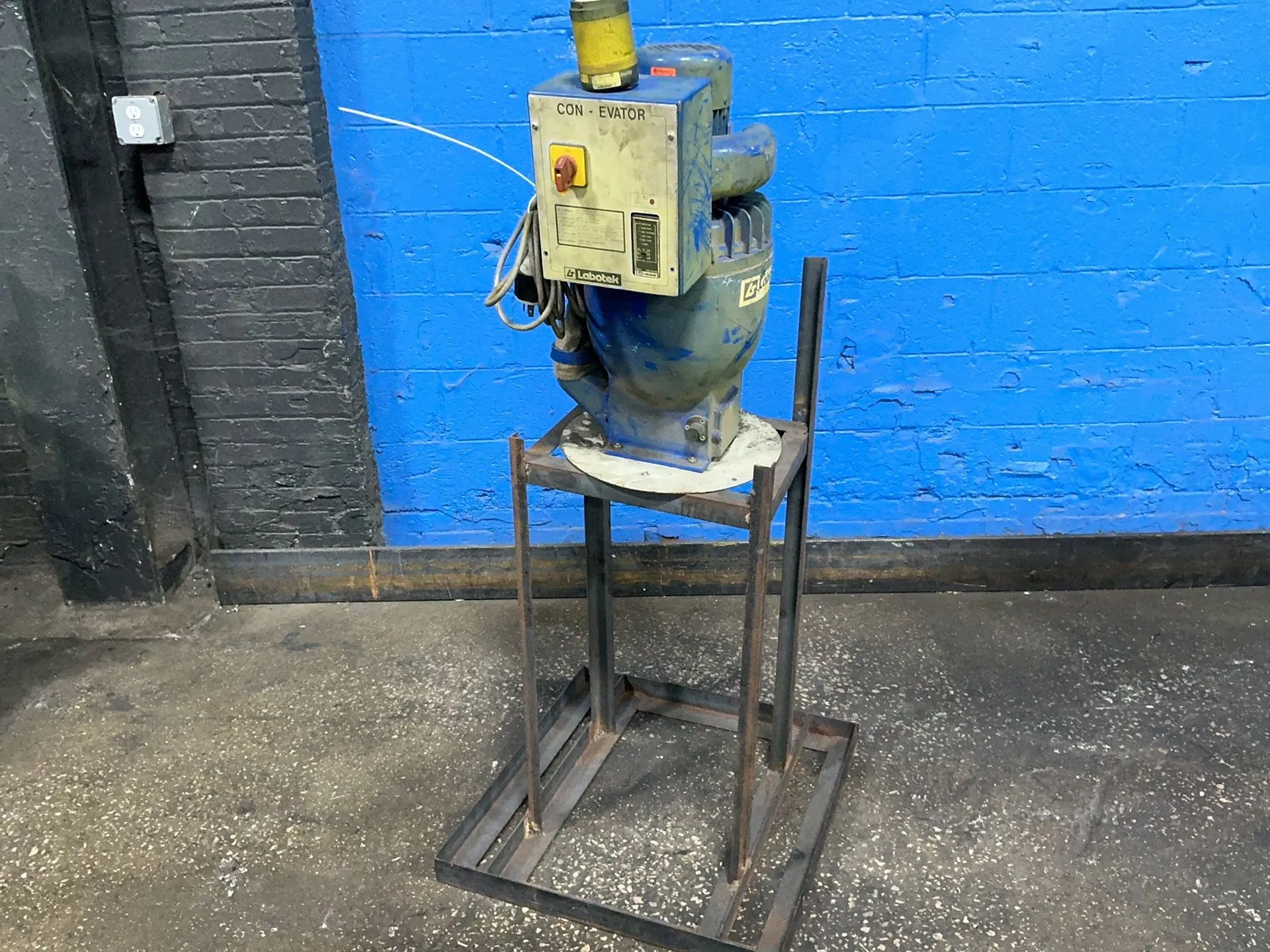 Used 2005 LABOTEK 100027 Pumps Ohio US | HGR 24 #1404850