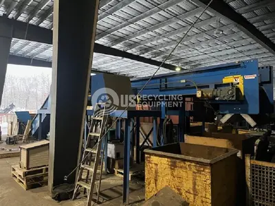 Unknown Manufacturer: Used 2 Man Sort Line