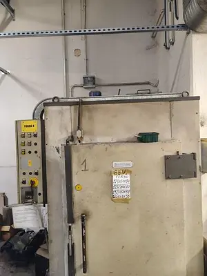 USED RUTIL VERTICAL RUBBER MOLDING MACHINES