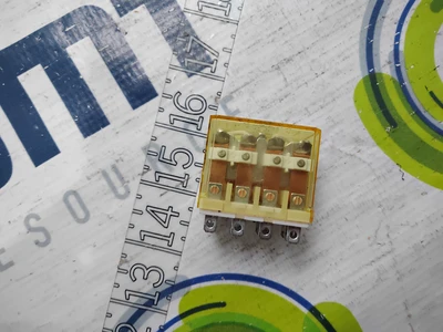 USED IDEC RH4B-U