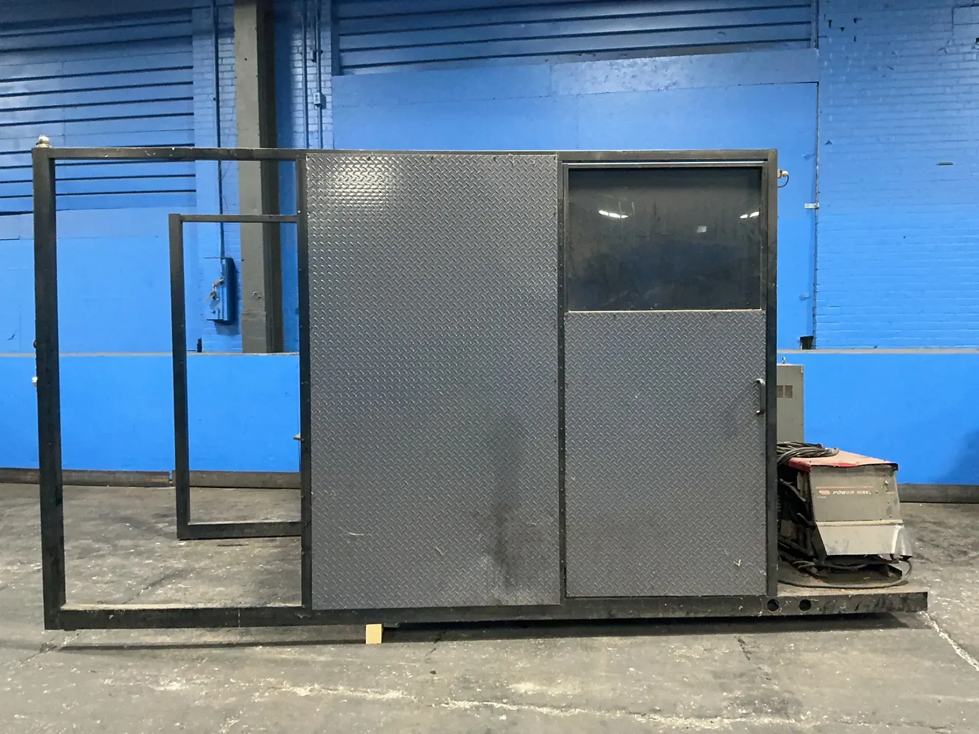 Used _UNKNOWN_ _UNKNOWN_ Robotic Welding Cells Ohio US | HGR 24 #1372990