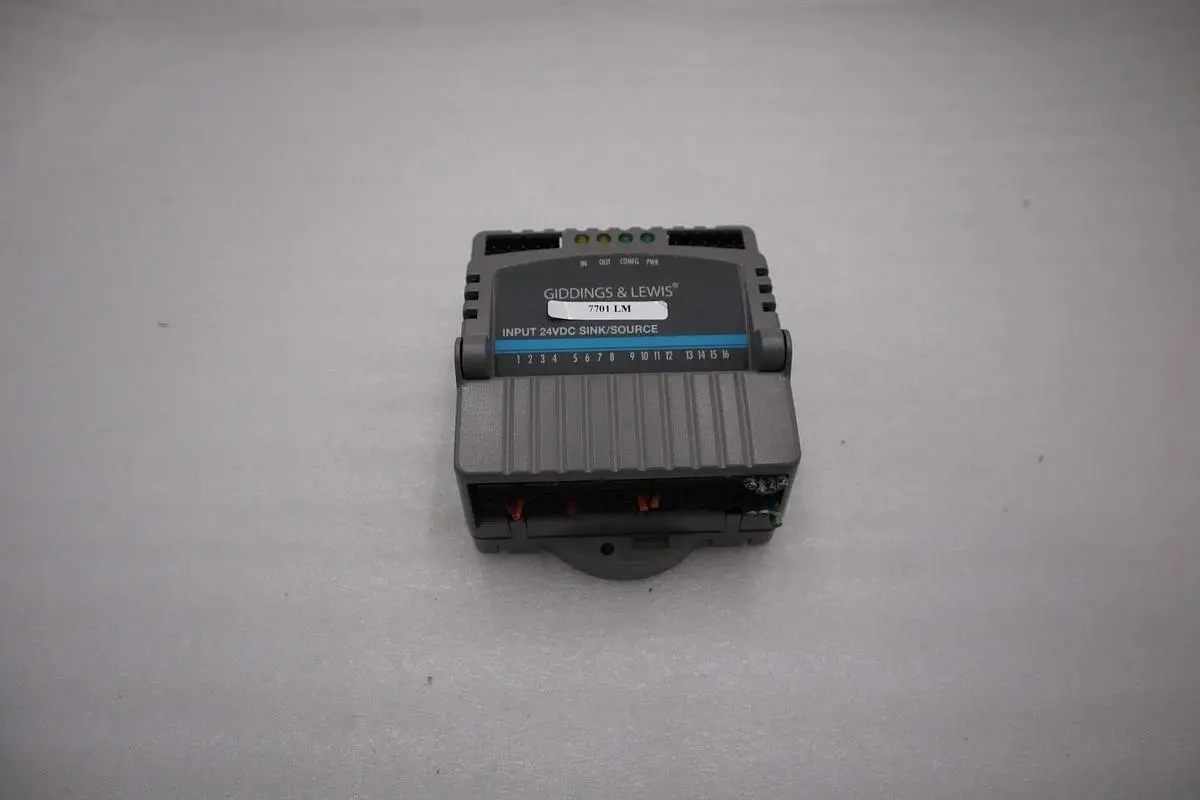 Giddings & Lewis M.1300.7372 R1 Input Module 24VDC SINK/SOURCE STOCK 5185A