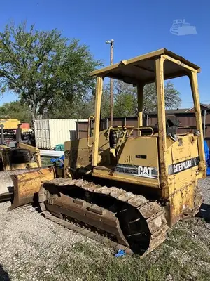 Used 1993 CATERPILLAR D3C II Crawler Dozers Texas US | Big D Heavy Equipment #1556984