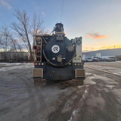 2021 RIVAL T10 Hydro Excavator | VacSource (4)