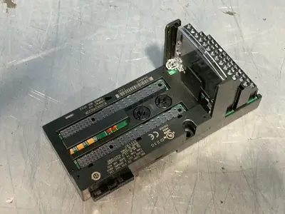 Used GENERAL ELECTRIC IC200CHS022K PLC Chassis Ohio US | HGR 24 #1357331