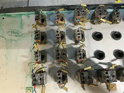 Used _UNKNOWN_ _UNKNOWN_ Electrical Controls Ohio US | HGR 24 #1335335