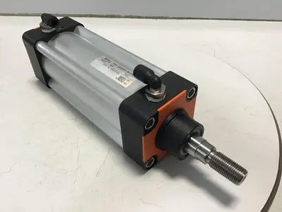 USED METAL WORK PNEUMATIC 120G63B100CP