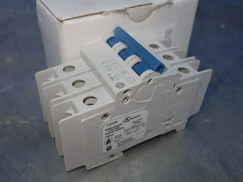 NEW ALLEN BRADLEY 1489M3D080