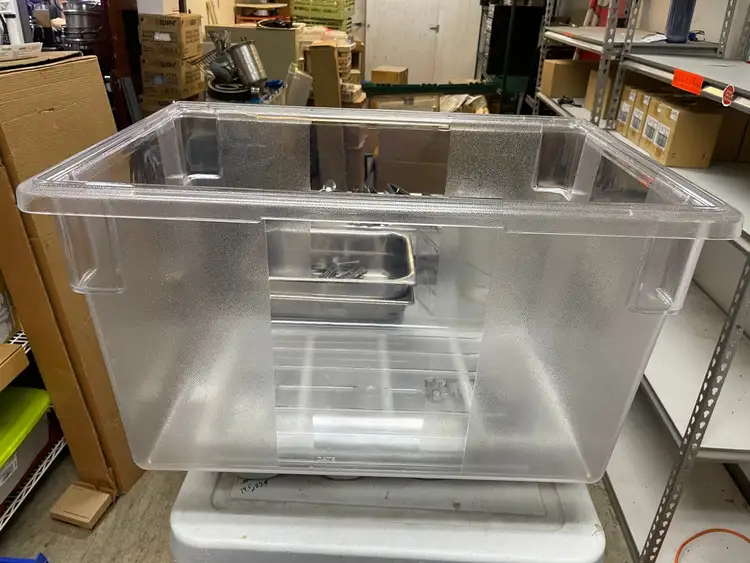 New | in-Stock Rubbermaid New Rubbermaid Commercial 21-1/2 gallon Clear PolyCarbonate Food/Tote Box Restaurant Storage Containers Illinois US | Falcon Restaurant Supply #1376175