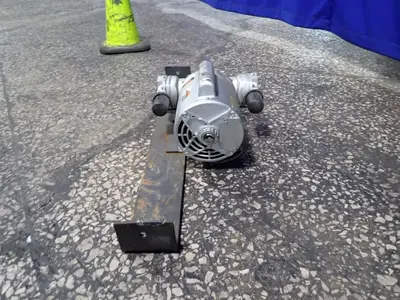 Gast 3/4 Hp Vacuum Pump