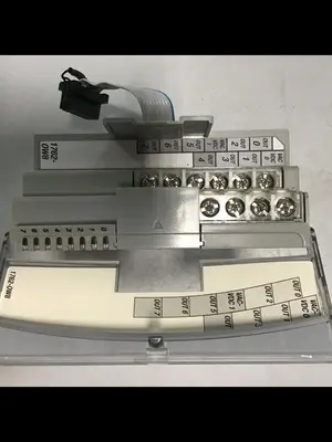 USED ALLEN BRADLEY 1762-OW8 SER A