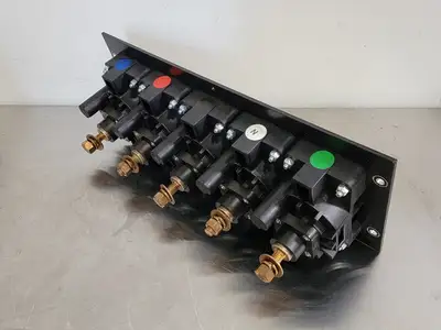 NEW CROUSE-HINDS E0400-1687