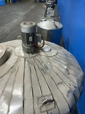 Ward Tank And Heat Exchange Corp 2068 Gal S/s Tank