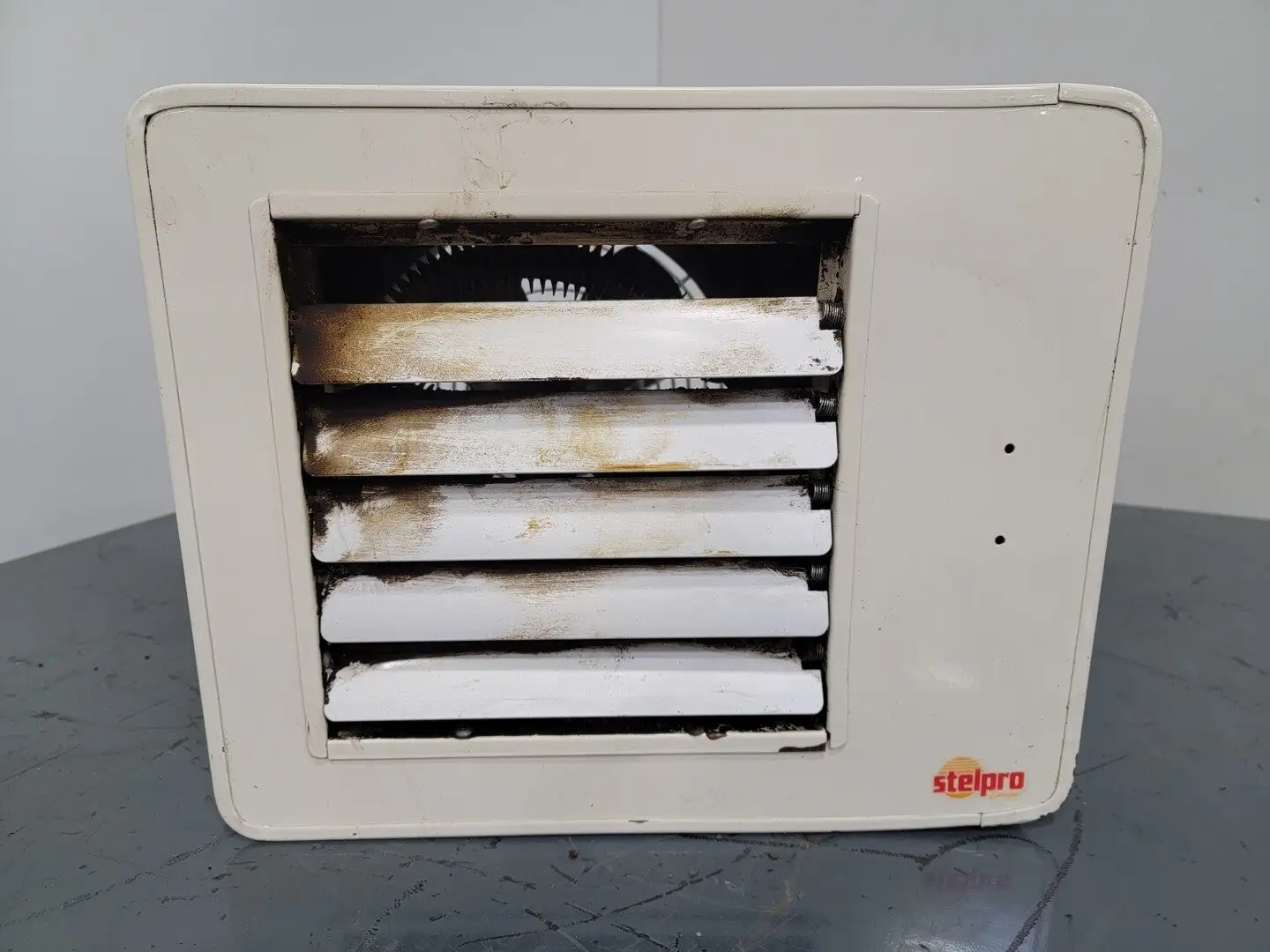 USED STELPRO UH0521