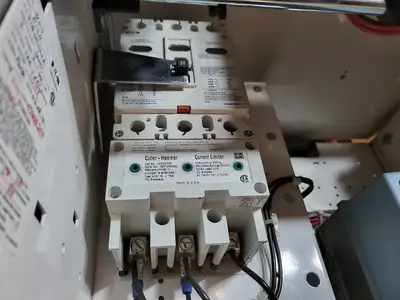 Used EATON SVX010A1-5A4N1 Switchgears British Columbia CA | Lenmark #240181