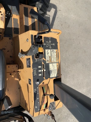 USED 2001 CASE 960