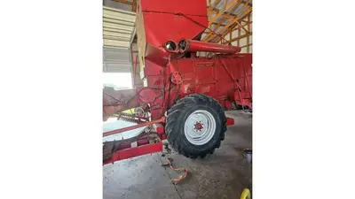 Used INTERNATIONAL HARVESTER 303 Combines Nebraska US | Trustworthy Equipment #1403335