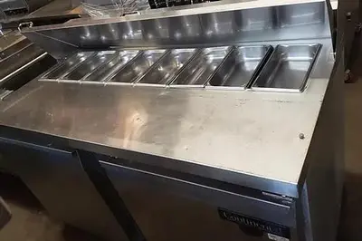 Continental Sandwich Makeup Table