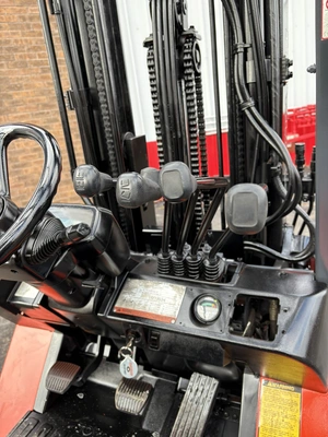 USED 2007 TOYOTA 7FGCU25