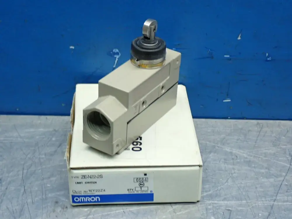 New | in-Stock OMRON ZEN222S Relays & Switches Ohio US | HGR 24 #1070216
