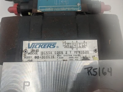 NEW VICKERS DG5S4 026B 2 T MFWB520