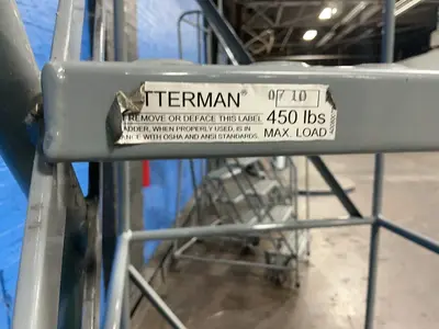 Used _UNKNOWN_ _UNKNOWN_ Ladders Ohio US | HGR 24 #1373309