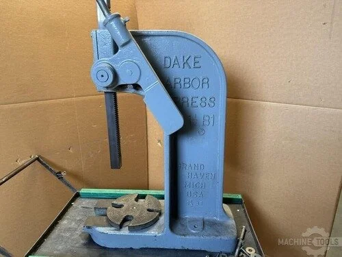 Used DAKE 1-1/2 B1 Arbor Presses Georgia US | The Equipment Hub 5 #164019