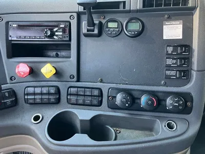 USED 2015 FREIGHTLINER CASCADIA 125