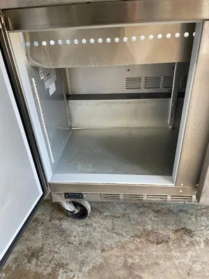 USED Beverage-Air SPE48HC-18M