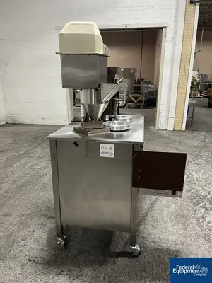 USED Qualicaps Shionogi Qualicaps Capsule Filling Machine