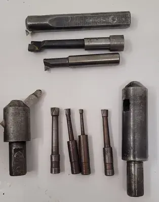 USED BRIDGEPORT NUMBER 2 BORING HEAD