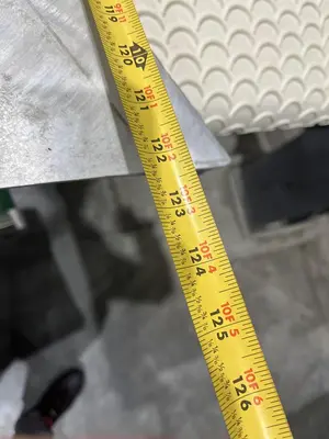 Scalloped Belt Incline Conveyor with Hopper