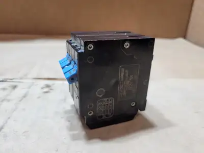 Used BRYANT DNPL215215 Switchgears British Columbia CA | Lenmark #1438445