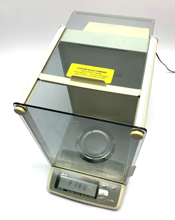 Used A&D Ser 1320071 Analytical Lab Balance Semi Micro Balances Michigan US | Maverick Industrial Sales #1395898