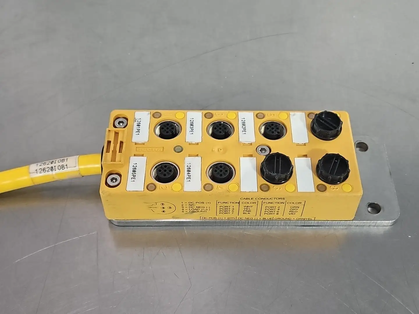 Turck VB 80-P7X9-10 VB, I.D. U7015, 8 Port Eurofast Multibox Junction Loc4E24