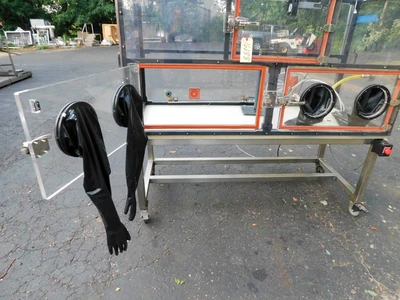 USED BARNES TECH GLOVE BOX 6 X 30 X 36