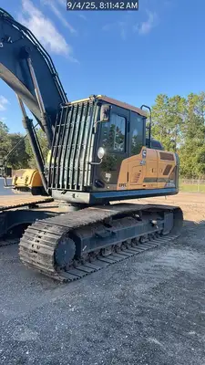 Used 2024 HYUNDAI HX220AL Crawler Excavators Florida US | National Equipment Dealers #1422313