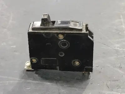 USED SQUARE D QO120