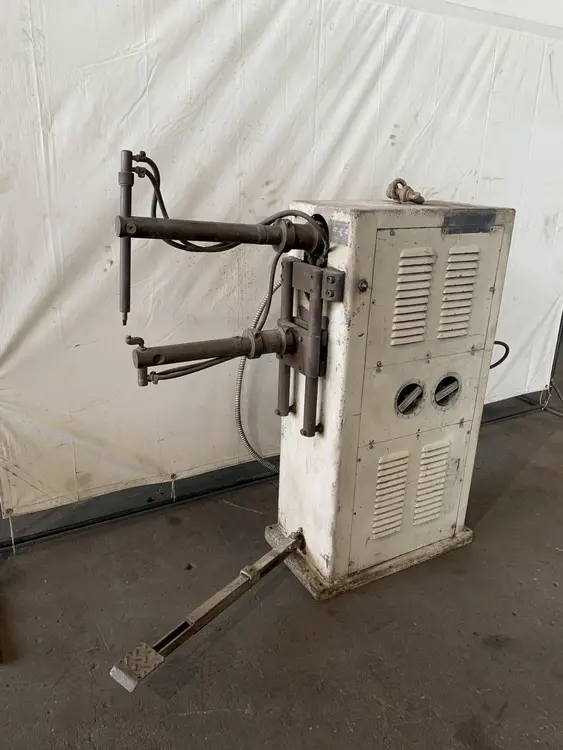Used PEER S103 Rocker Arm Spot Welders Ohio US | G-2000, Inc. #1079720