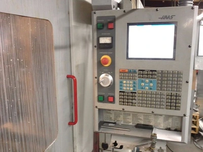 USED 2003 HAAS EC-400