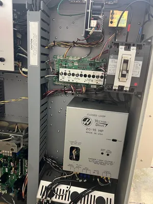 2000 HAAS SUPER MINI MILL Vertical CNC Milling Machines | Myers Technology Co., LLC (8)