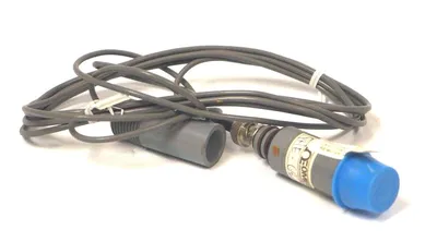 NEW OMEGA PHE-6820 PH SENSOR WITH CABLE PHE6820